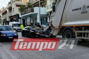 Πάτρα: Αυτοκίνητο «καρφώθηκε» σε σταθμευμένο απορριμματοφόρο
