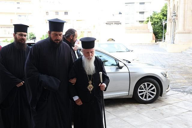 Παραίτηση και επιτροπή στο Φανάρι