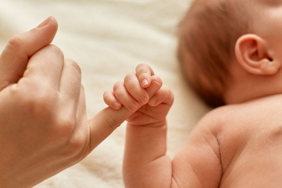 Νεκρό ένα παιδί από τον Δανό δότη στην Ελλάδα – Εφιάλτης δίχως τέλος για 11 οικογένειες