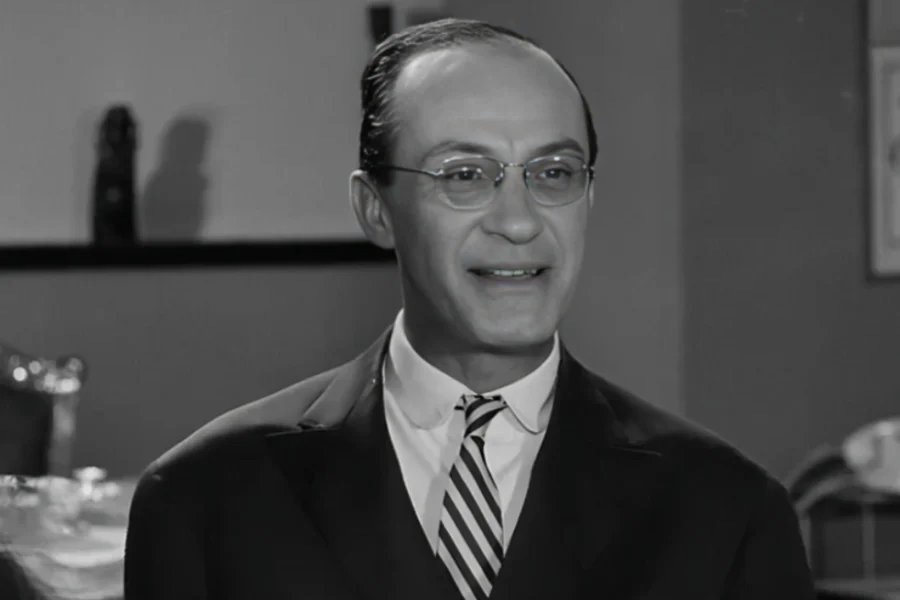 Φίνος Φιλμ: Το βίντεο με ευχές για «καλά Χριστούγεννα»