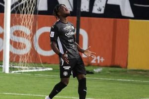 Επιστρέφει ο Βέλγος Ισέκα στον ΟΦΗ