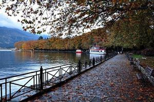 Ιωάννινα: Συναγερμός για 54χρονη που έπεσε στη λίμνη – Μεταφέρθηκε στο νοσοκομείο