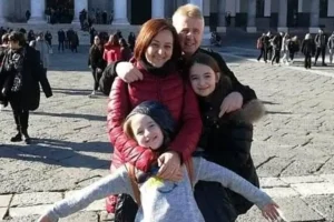 Tραγωδία στην Ιταλία: Μητέρα και κόρη έπαθαν τροφική δηλητηρίαση σε δείπνο και πέθαναν