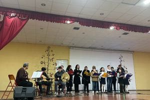 Χριστουγεννιάτικη εκδήλωση με παράδοση και συγκίνηση στο Καστέλλι