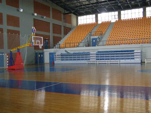 Πλημμύρισε το γήπεδο του Κλαδισού από την έντονη βροχόπτωση