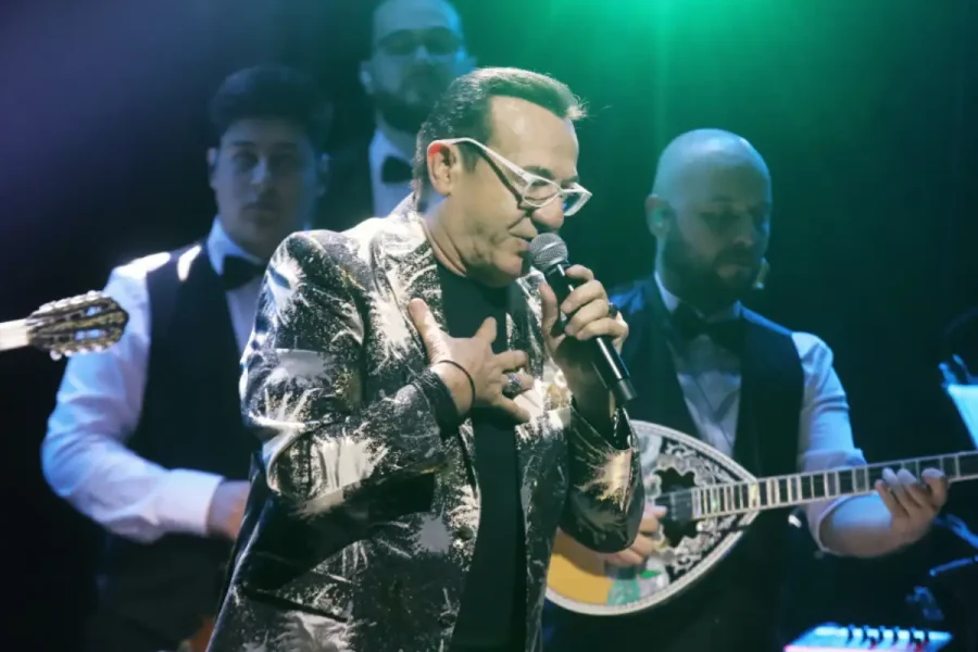 Στο νοσοκομείο ο Λευτέρης Πανταζής: «Είχα να κοιμηθώ 15 ημέρες, έπεσα κάτω ξερός»