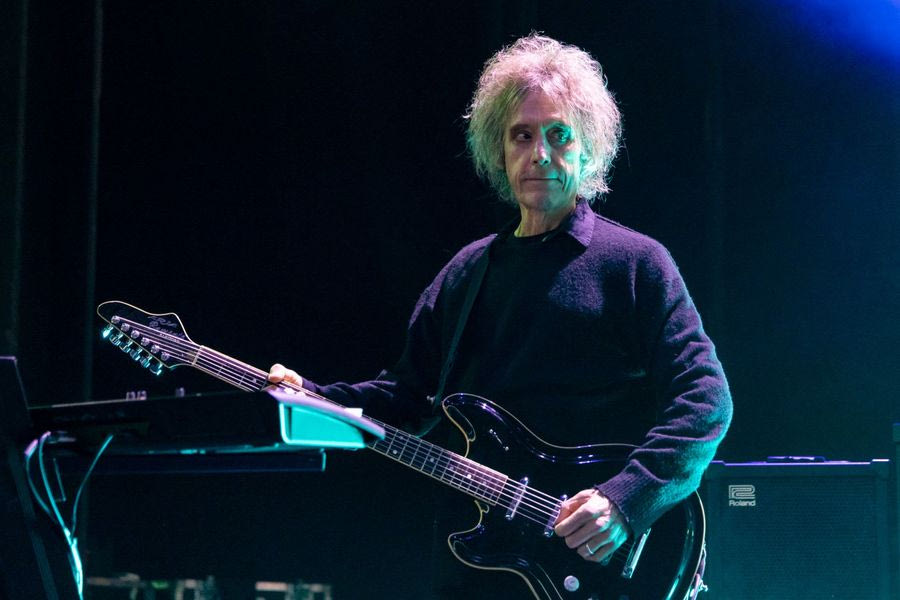 Βρετανία: Πέθανε ο Πέρι Μπαμόντε του συγκροτήματος The Cure