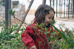 Δέκα χρόνια χωρίς τη Μελίνα: Η συγκλονιστική μαντινάδα του πατέρα της τετράχρονης που χάθηκε τόσο άδικα