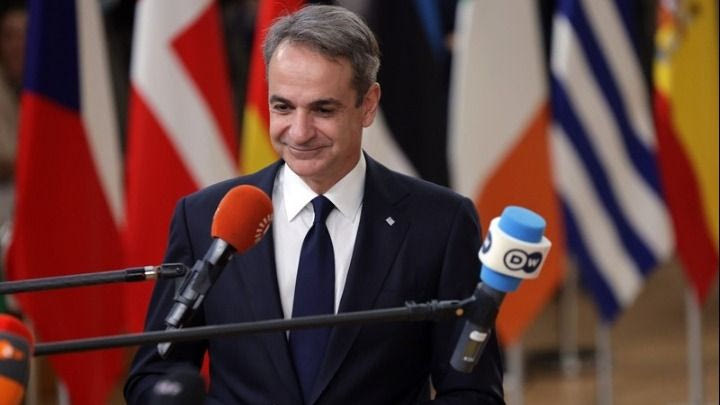 Μητσοτάκης: «Η καρδιά της Ελλάδας χτυπά στο Λοριάν όπου σήμερα υψώνεται η σημαία μας στη φρεγάτα Belharra»