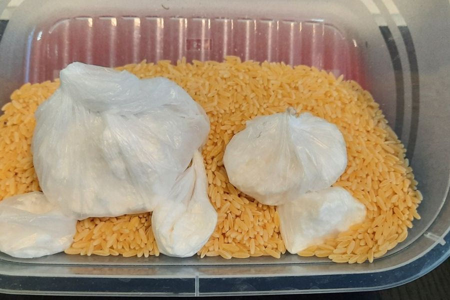 Στα χέρια των αρχών 30χρονος που διακινούσε κοκαΐνη και χασίς