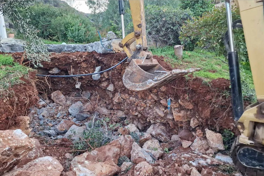 Σε “ομηρία” ξανά το Ηράκλειο – Κλειστή η στρόφιγγα του Αποσελέμη και νέα ζημιά στον αγωγό των Μαλίων!