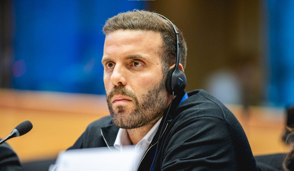 Νίκος Παππάς μετά την επίθεση σε δημοσιογράφο: Λάθος αντίδραση στη δική του δράση – πρόκληση