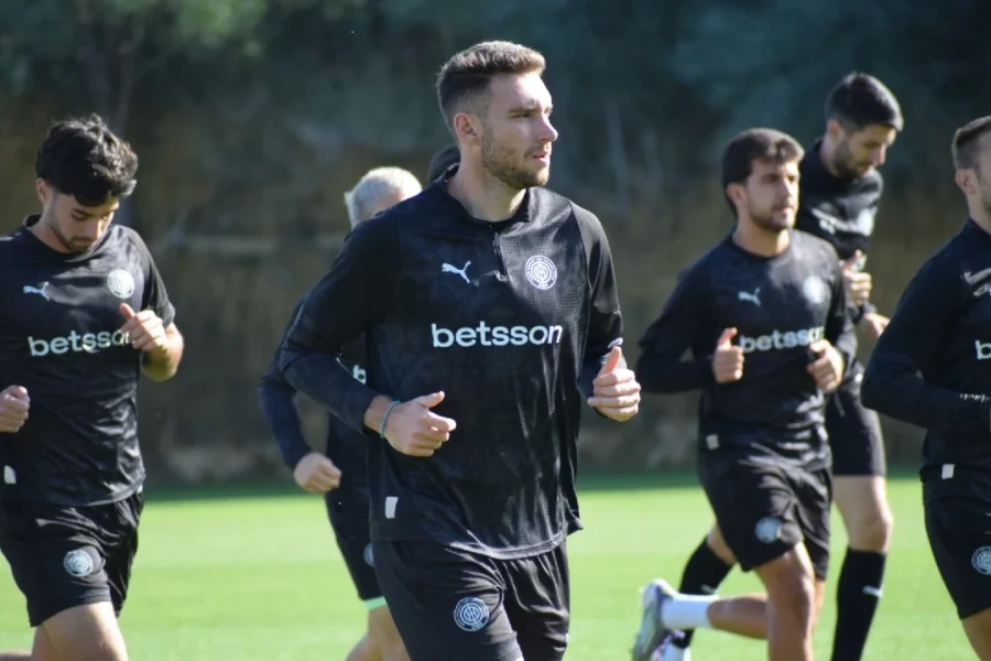 Πρώτος μόνο στις αποβολές ο ΟΦΗ