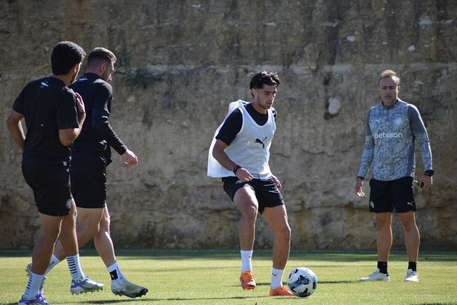 Η αποστολή του ΟΦΗ για τον αγώνα με τον Ολυμπιακό