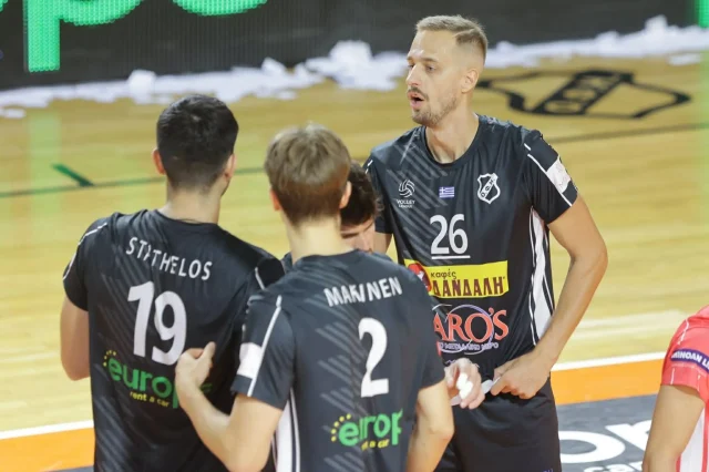 Βόλεϊ: Ο κοσμογυρισμένος Μιχάιλο Μίτιτς προσθέτει λάμψη και στυλ στον ΟΦΗ