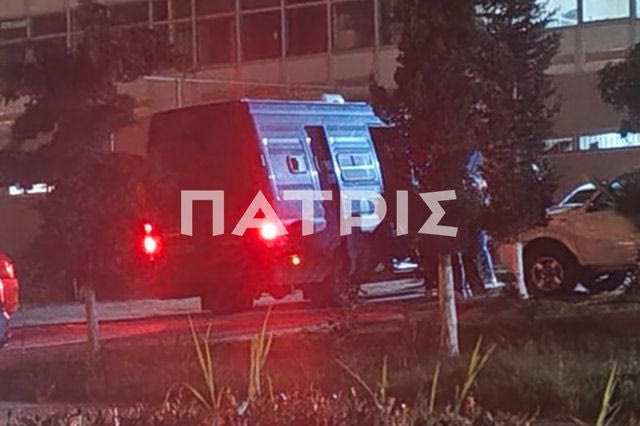 (ΦΩΤΟ – ΒΙΝΤΕΟ) ΟΠΕΚΕΠΕ – Κύκλωμα στην Κρήτη: Ξεκίνησε η μεταγωγή των 15 συλληφθέντων για Αθήνα