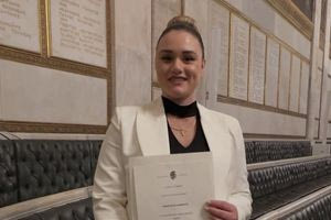 Μια Ελληνίδα δασκάλα ανάμεσα στους 50 κορυφαίους εκπαιδευτικούς του κόσμου