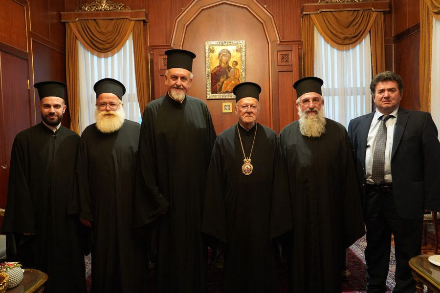 «Ακατάλυτοι οι δεσμοί με την Εκκλησία της Κρήτης»: Εξομάλυνση των σχέσεων δείχνει η ανακοίνωση του Οικουμενικού Πατριαρχείου