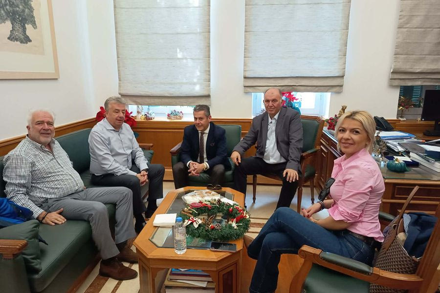 Επισκέψεις της ΔΕΕΠ Ηρακλείου της Νέας Δημοκρατίας και ανταλλαγή ευχών