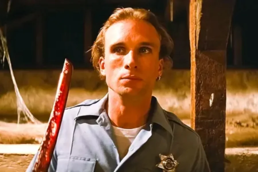 Πίτερ Γκριν: Καλυμμένη με αίματα και με ένα μυστηριώδες σημείωμα δίπλα της εντοπίστηκε η σορός του