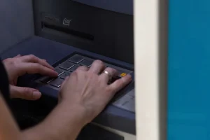 Ο «χάρτης» των πληρωμών από τον e-ΕΦΚΑ και τη ΔΥΠΑ έως τις 5 Δεκεμβρίου