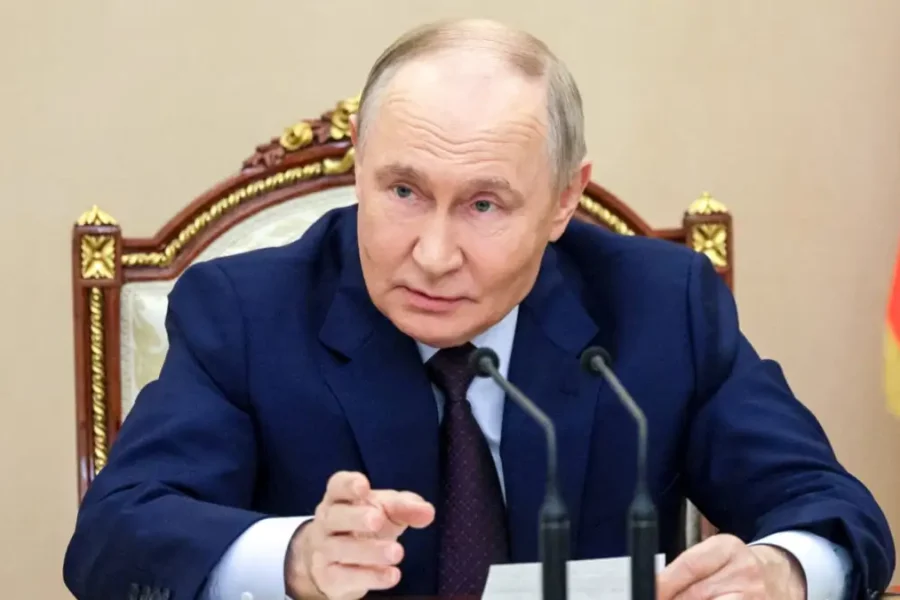 Νέες απειλές Πούτιν: «Αν η Ευρώπη θέλει πόλεμο είμαστε έτοιμοι τώρα»