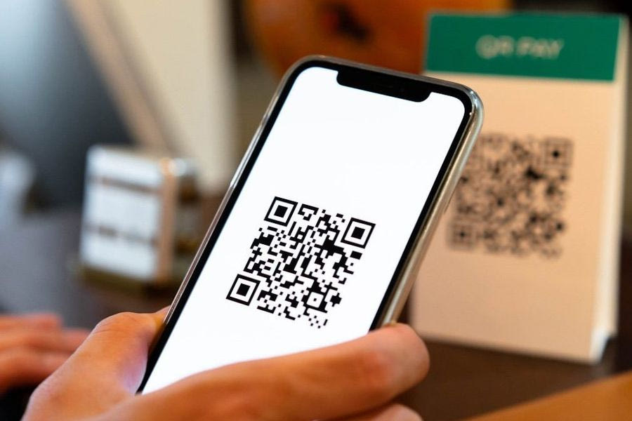 QR code scams: Η νέα μεγάλη απάτη που «χτυπά» παντού
