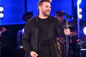 Γιώργος Σαμπάνης: Έκανε σκηνή έξω από το μαγαζί που τραγουδάει η Πέγκυ Ζήνα