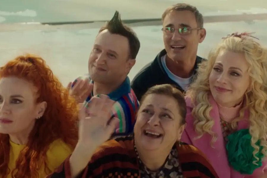 Στο Παρά Πέντε: Η συνάντηση της παρέας 20 χρόνια μετά, η βιντεοκλήση του Γιώργου Καπουτζίδη και η συγκίνηση της «Θεοπούλας»