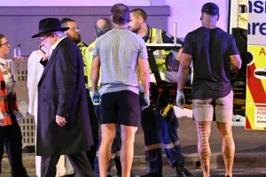 Τρομοκρατική ενέργεια στο Σίδνεϊ: Μόλις δύο αστυνομικοί βρίσκονταν στον χώρο όταν άρχισαν οι πυροβολισμοί