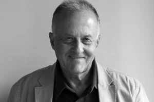 Έφυγε από τη ζωή ο ζωγράφος, εικαστικός και γλύπτης Μιχάλης Κατζουράκης