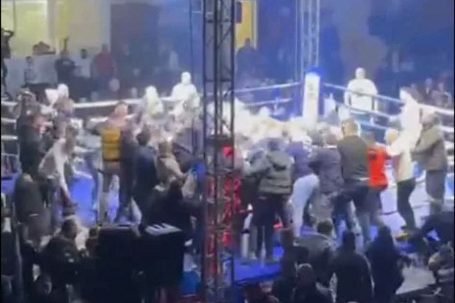 Συμπλοκή σε αγώνα kick boxing στη Σερβία: Επιτέθηκαν σε Έλληνα αθλητή μετά τη νίκη του