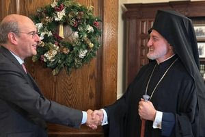 Συνάντηση Χατζηδάκη – Ελπιδοφόρου στις ΗΠΑ: Στο επίκεντρο ομογένεια και επιστροφή νέων στην Ελλάδα