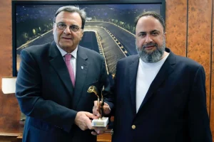 Ο Βαγγέλης Μαρινάκης αναλαμβάνει την ανακαίνιση του Παναθηναϊκού Σταδίου