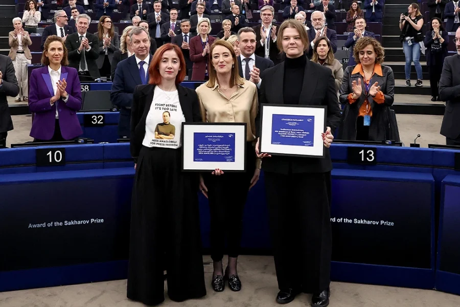 Βραβεία Ζαχάρωφ 2025: Σε δύο φυλακισμένους δημοσιογράφους λόγω της δράσης τους τα φετινά Βραβεία