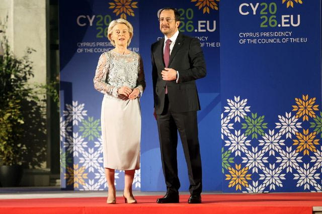 Ούρσουλα φον ντερ Λάιεν: Απόλυτη προτεραιότητα για την ΕΕ η επανένωση της Κύπρου