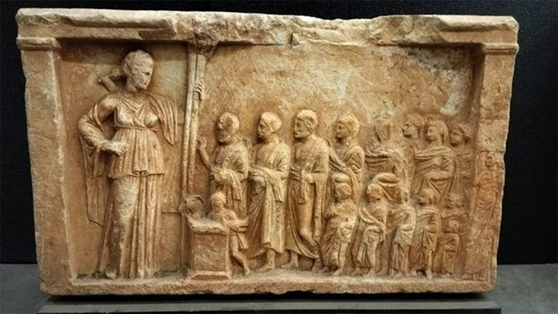 ΥΠΠΟ: Επαναπατρίζονται ελληνικές αρχαιότητες που βρίσκονταν στην κατοχή εταιρείας Robin Symes