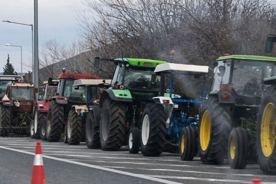 Νέα κλιμάκωση με 48ωρο αποκλεισμό εθνικών οδών, παραδρόμων και τελωνείων αποφάσισαν οι αγρότες στα Μάλγαρα
