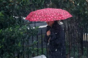 Τηλεργασία και δικαιολογημένες απουσίες στο Δημόσιο ενόψει της κακοκαιρίας