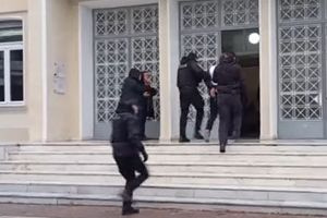 Δολοφονία στο Αγρίνιο: Στον ανακριτή ο δράστης – Τι θα πει στην απολογία του