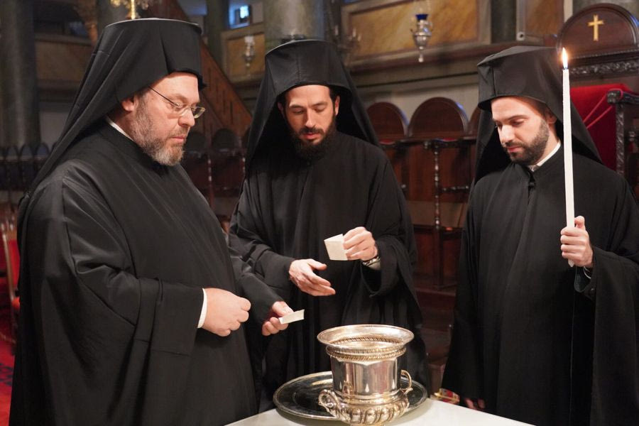 Δεκτή και επίσημα από το Φανάρι η παραίτηση του Μητροπολίτη πρώην Λάμπης