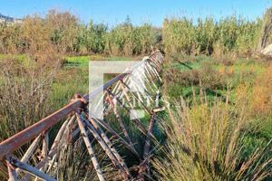 (ΦΩΤΟ) Έπεσε η κεραία της ΕΡΤ στη Σούδα – Τι αναφέρει ο αντιδήμαρχος Καθαριότητας στο patris.gr
