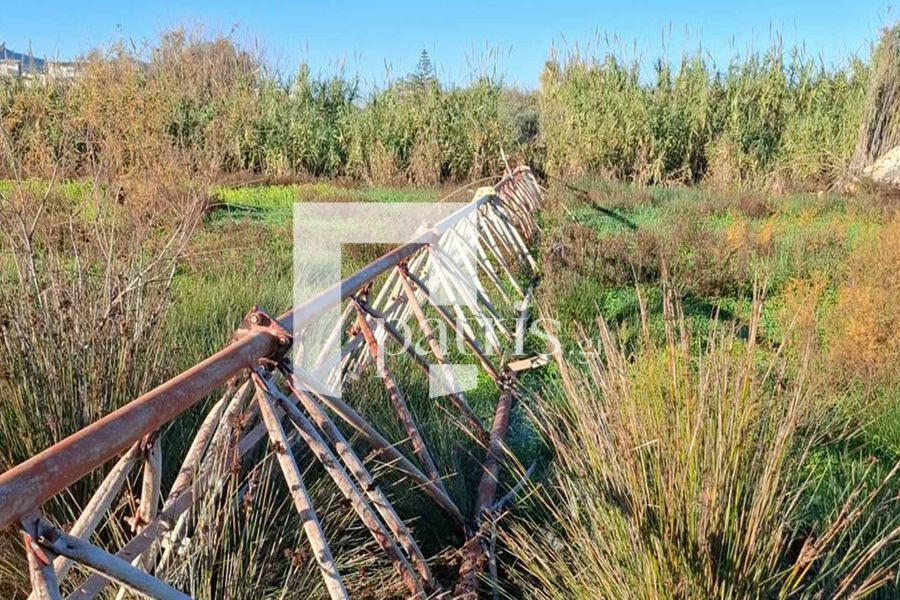 (ΦΩΤΟ) Έπεσε η κεραία της ΕΡΤ στη Σούδα – Τι αναφέρει ο αντιδήμαρχος Καθαριότητας στο patris.gr