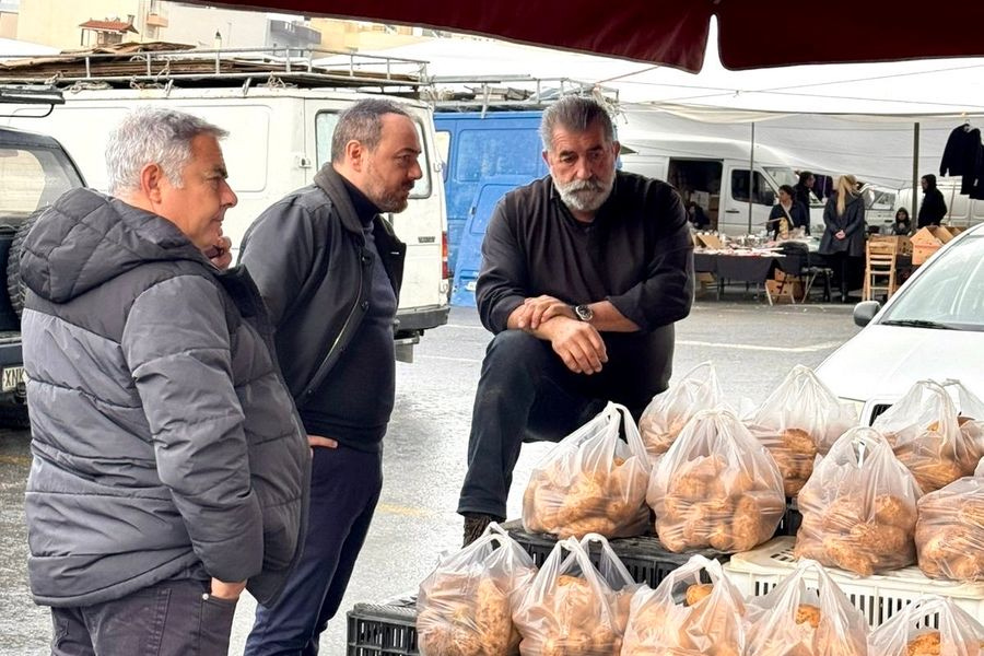 Στη Λαϊκή του Σαββάτου ο Φραγκίσκος Παρασύρης