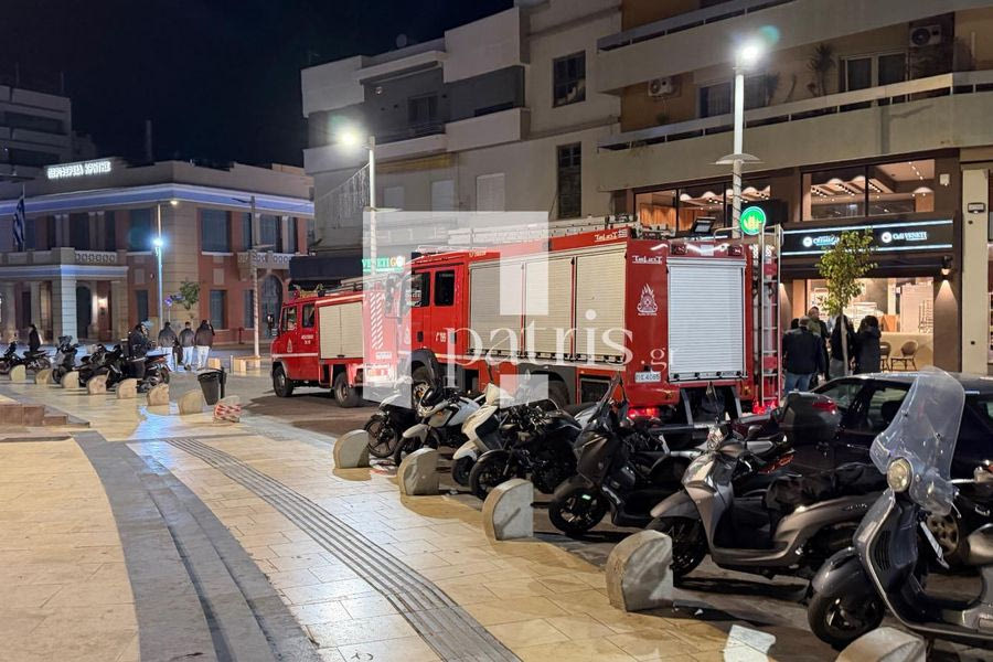 (ΦΩΤΟ) «Συναγερμός» για φωτιά σε κατάστημα στο κέντρο του Ηρακλείου – Ευτυχώς οι πυροσβέστες πρόλαβαν τα χειρότερα