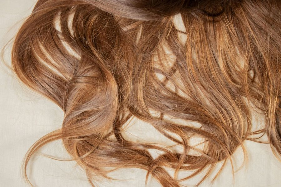 Κραν Μοντανά: Συλλογή μαλλιών για περούκες για τους εγκαυματίες της φονικής πυρκαγιάς