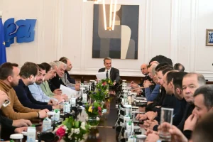 Αγρότες: Αύριο η νέα συνάντηση με Μητσοτάκη – Οι τρεις «κόκκινες γραμμές» που θα θέσουν