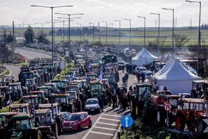 Αποκλεισμό 48 ωρών στα Τέμπη αποφάσισε το μπλόκο της Νίκαιας – Στα «δύο» θα κοπεί η Ελλάδα