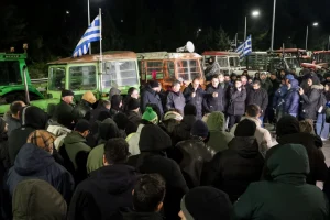 Κυβερνητικές πηγές για αγρότες: Μικρή μειοψηφία τινάζει στον αέρα τον διάλογο-Αν κλιμακώσουν, τον λόγο έχουν οι Αρχές