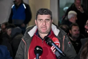 Αλειφτήρας: Απομακρύνουμε τα τρακτέρ, αλλά εξετάζουμε συλλαλητήριο στην Αθήνα